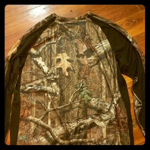 NWT MEN'S 2XL CAMO LONG SLEEVE